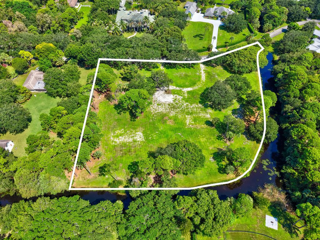 8267 Nashua Drive, Palm Beach Gardens