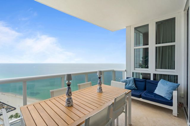 2 of 19 - 18201 Collins Avenue #3704, Sunny Isles Beach, FL