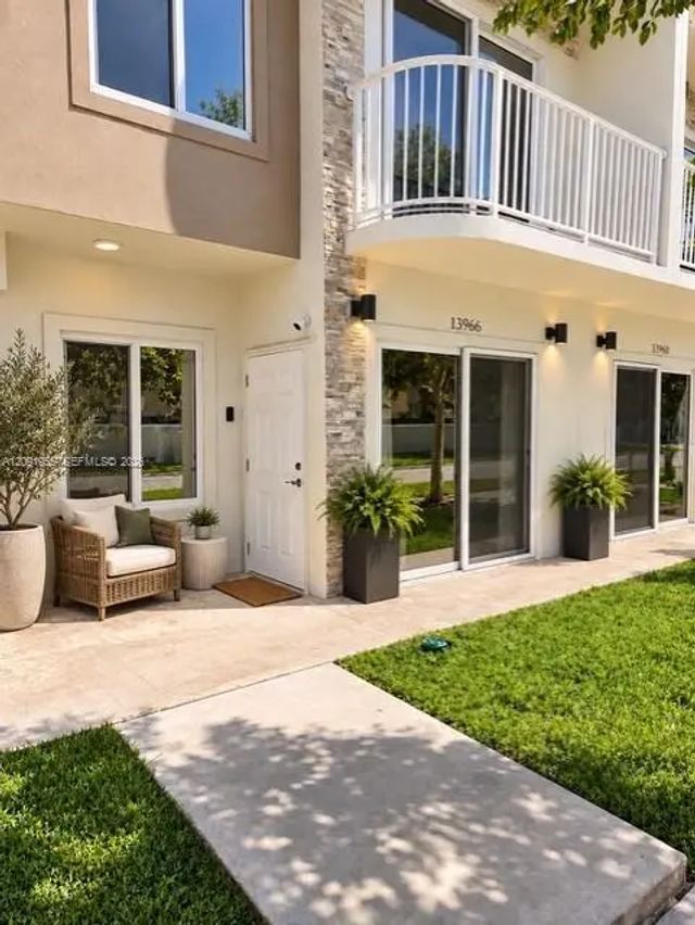 2 of 17 - 13966 Sw 259th Way, Homestead, FL