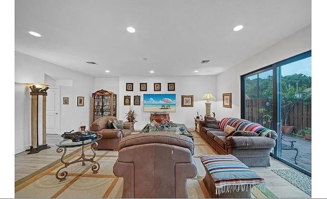 2 of 17 - 3199 Santa Catalina Place, Greenacres, FL