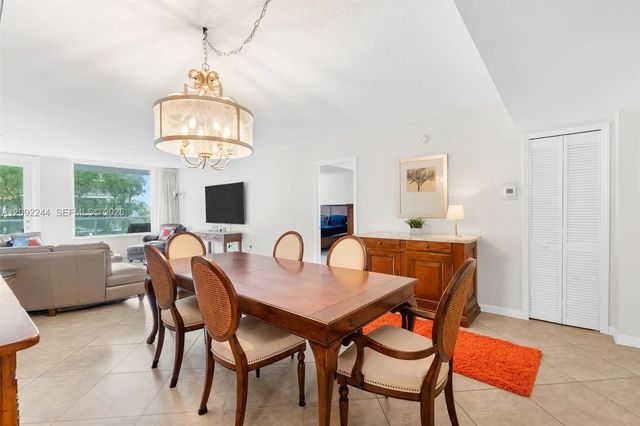 3 of 15 - 3450 S Ocean Boulevard #2030, Palm Beach, FL