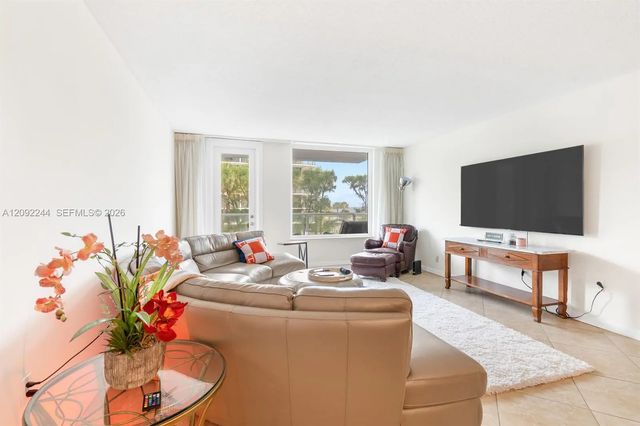 4 of 15 - 3450 S Ocean Boulevard #2030, Palm Beach, FL
