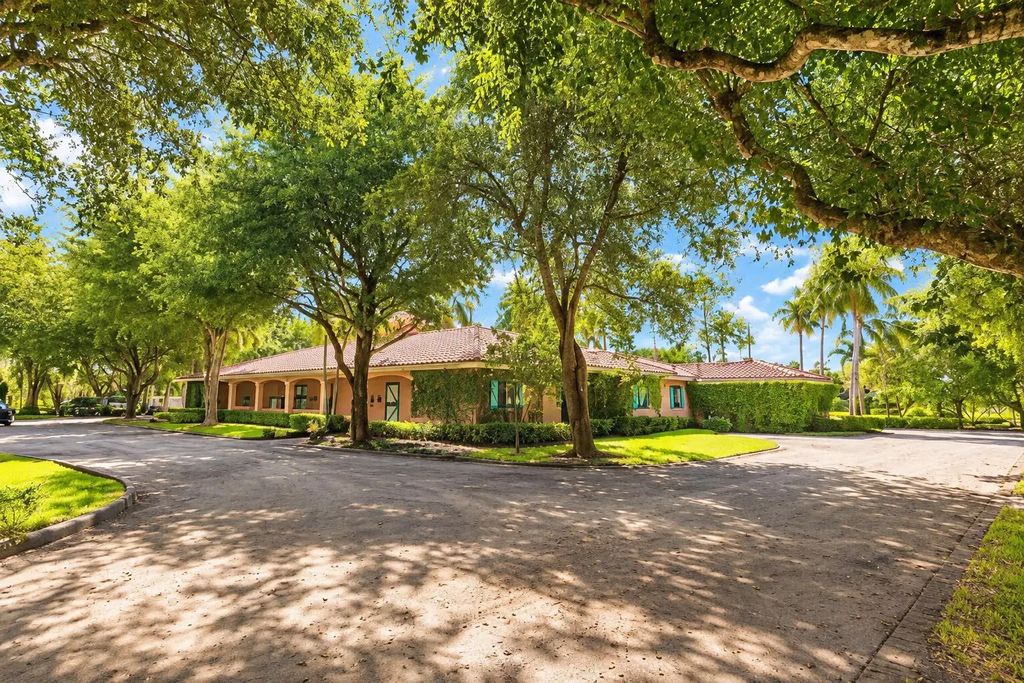 3206 Olde Hampton Drive, Wellington