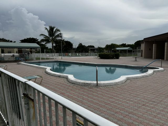 3 of 17 - 7400 Nw 5th Place #105, Margate, FL