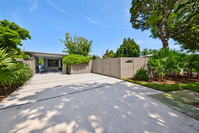 5 of 41 - 4850 Ne 5th Avenue, Oakland Park, FL
