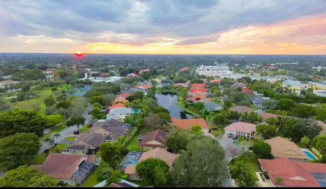 2 of 13 - 4555 Nw 88th Terrace, Coral Springs, FL