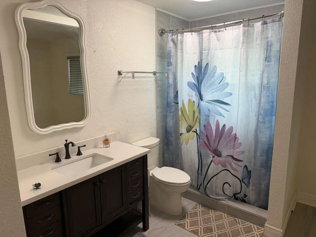 5 of 8 - 1963 Highland Drive, North Palm Beach, FL
