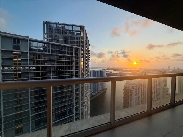 495 Brickell Avenue #5106, Miami