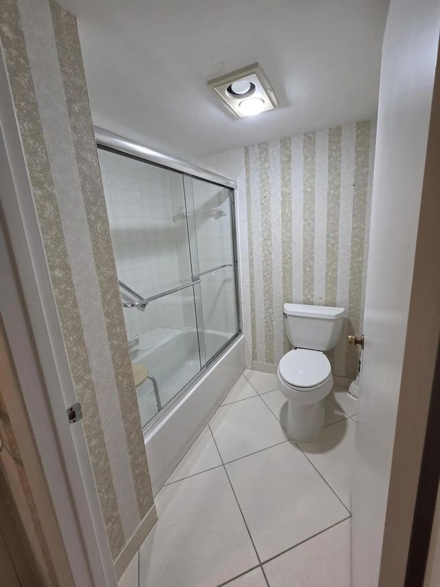 5 of 6 - 21500 Cypress Hammock Drive #38e, Boca Raton, FL