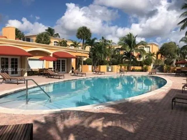 2 of 15 - 18111 Nw 68th Avenue #f203, Hialeah, FL