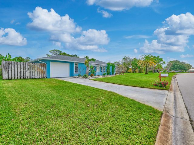4 of 65 - 1341 Se Mohave Street, Port St. Lucie, FL