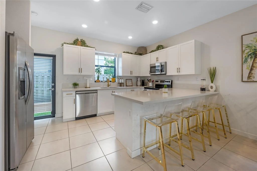 1622 Sw 28th Court, Fort Lauderdale