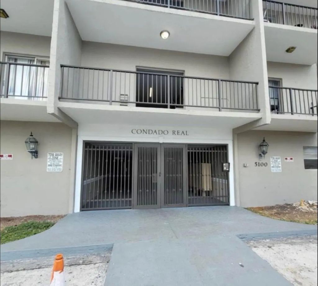 5100 Sw 41st Street #105, Hollywood
