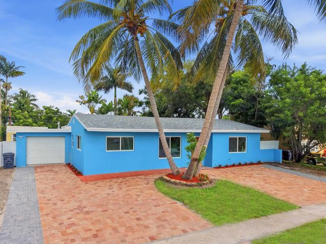 1421 Crest Drive, Lake Worth