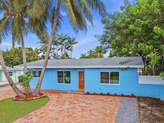 4 of 47 - 1421 Crest Drive, Lake Worth, FL