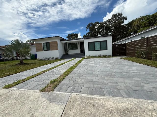 3 of 43 - 2350 Sw 22nd Avenue, Miami, FL
