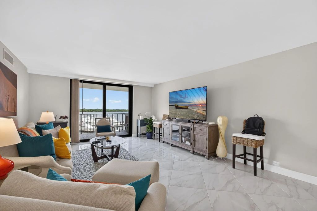 1208 Marine Way #402, North Palm Beach