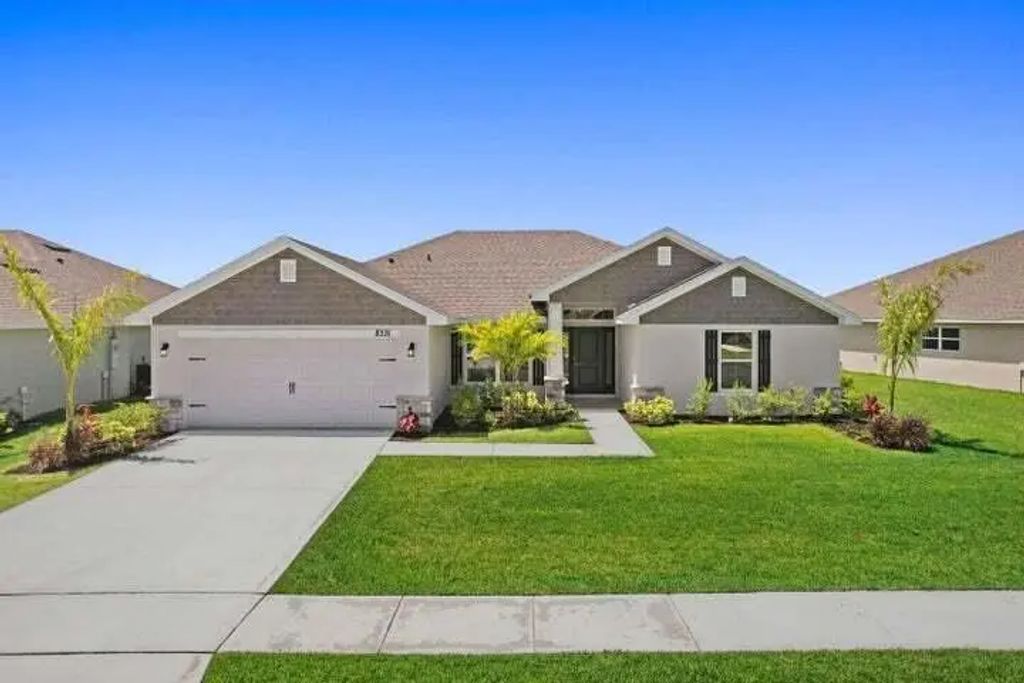 3998 Sw Mccain Street, Port St. Lucie