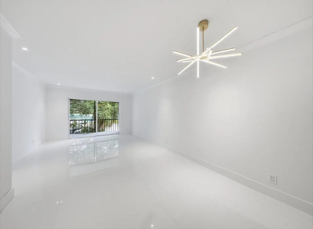 3125 Oakland Shores Drive #b203, Oakland Park