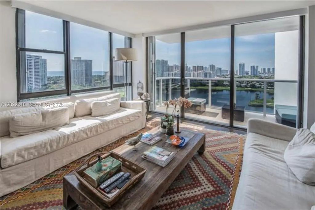 3625 N Country Club Drive #2003, Aventura