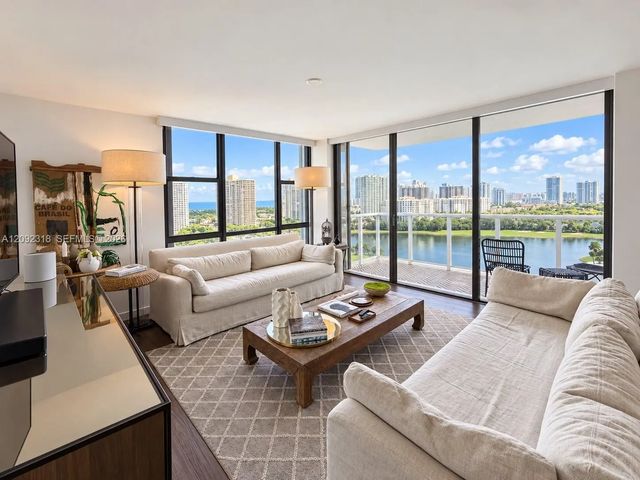 3625 N Country Club Drive #2003, Aventura