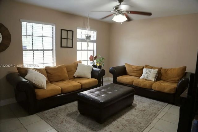 4 of 56 - 40 Pleasant Hill Lane #40, Tamarac, FL