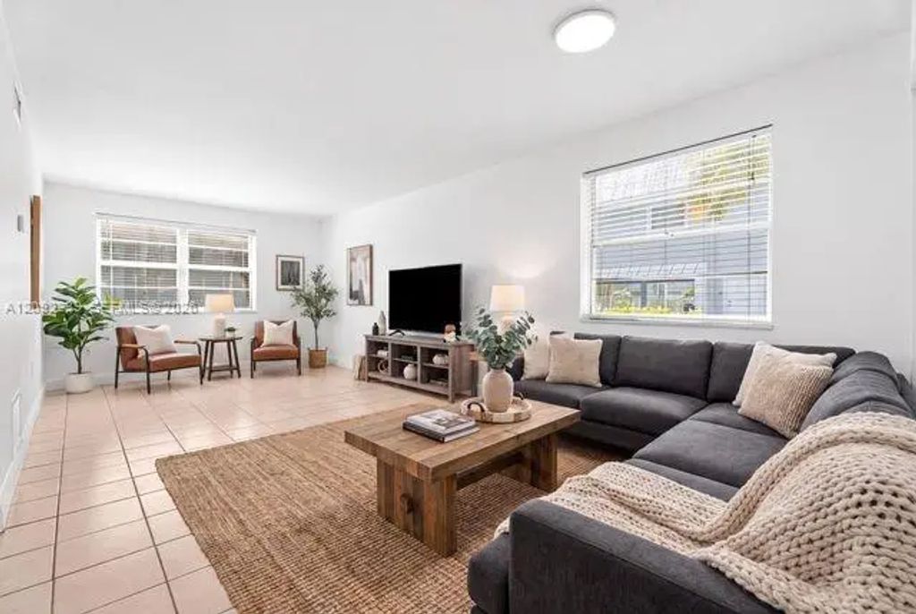 17255 Sw 95th Avenue #d153, Palmetto Bay