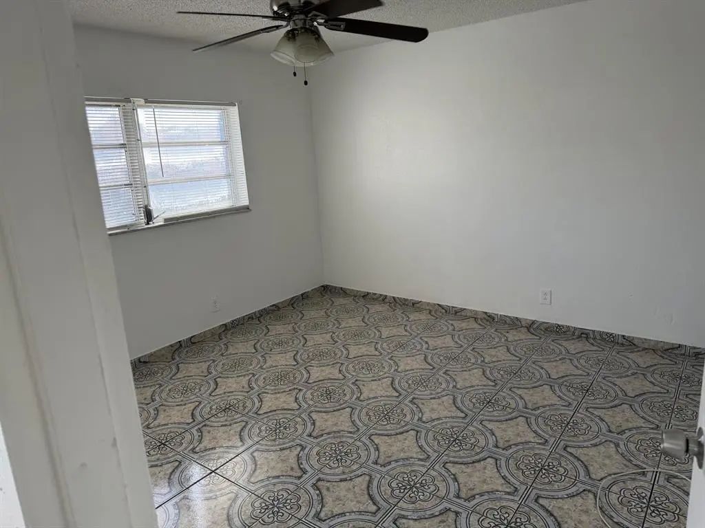 4101 Nw 26th Street #260, Lauderhill