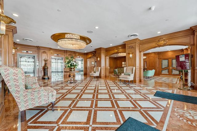 3 of 23 - 700 Biltmore Way #814, Coral Gables, FL