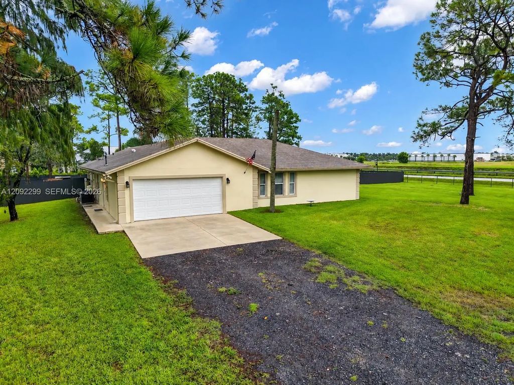 17035 N 48th Court N, Loxahatchee