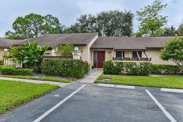 3 of 34 - 13 Bay Cedar Court, Royal Palm Beach, FL