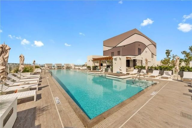 2 of 48 - 1010 Brickell Avenue #4503, Miami, FL
