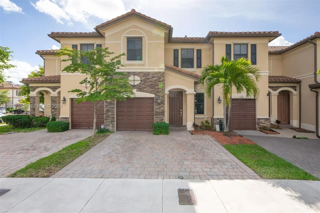 3316 W 91st Terrace, Hialeah
