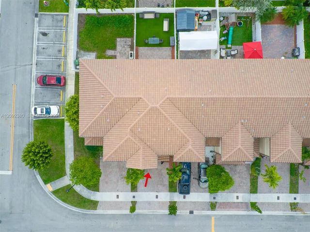 5 of 47 - 3316 W 91st Terrace, Hialeah, FL
