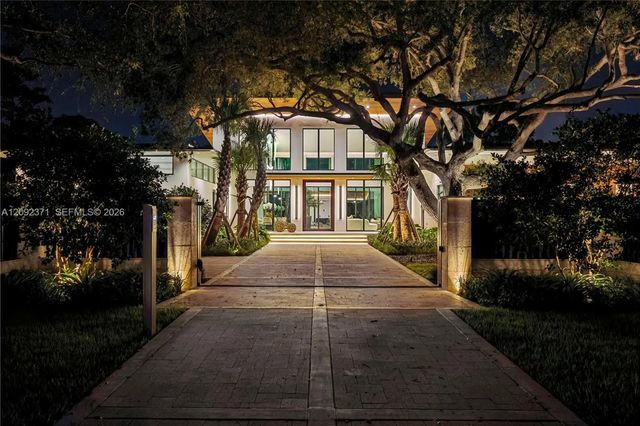 3 of 102 - 12250 Sw 62nd Avenue, Pinecrest, FL