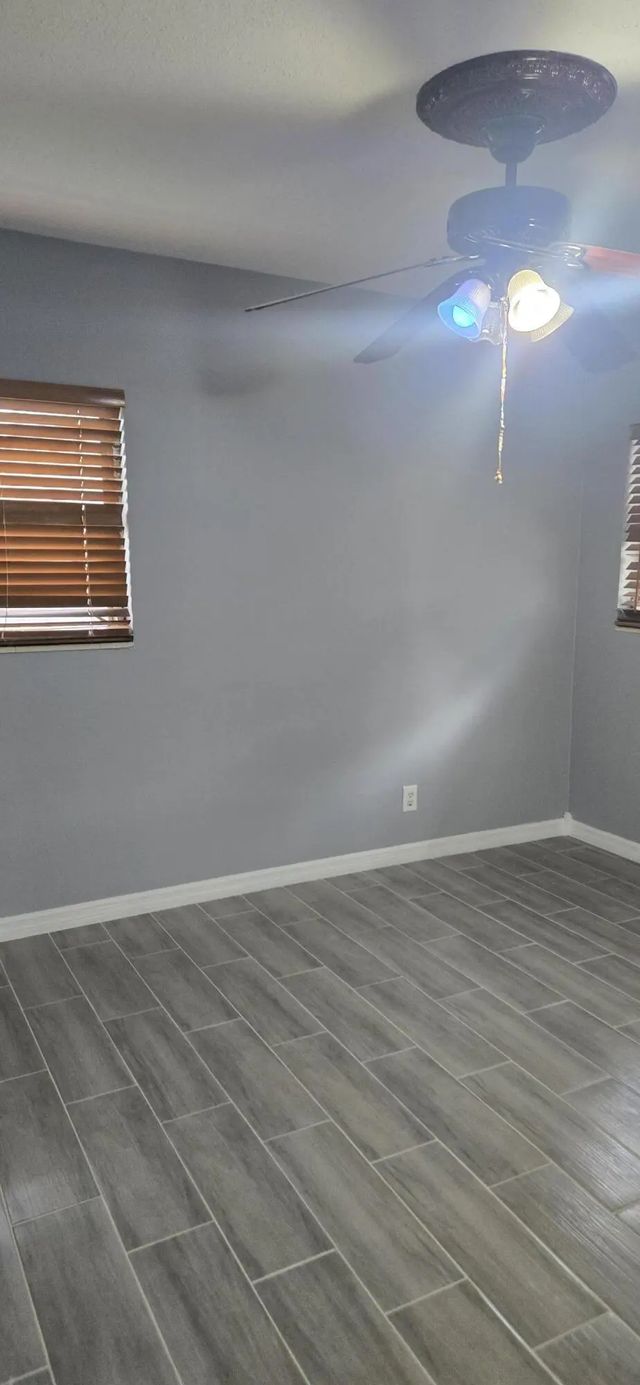 3 of 34 - 1408 W Broome Street, Lantana, FL