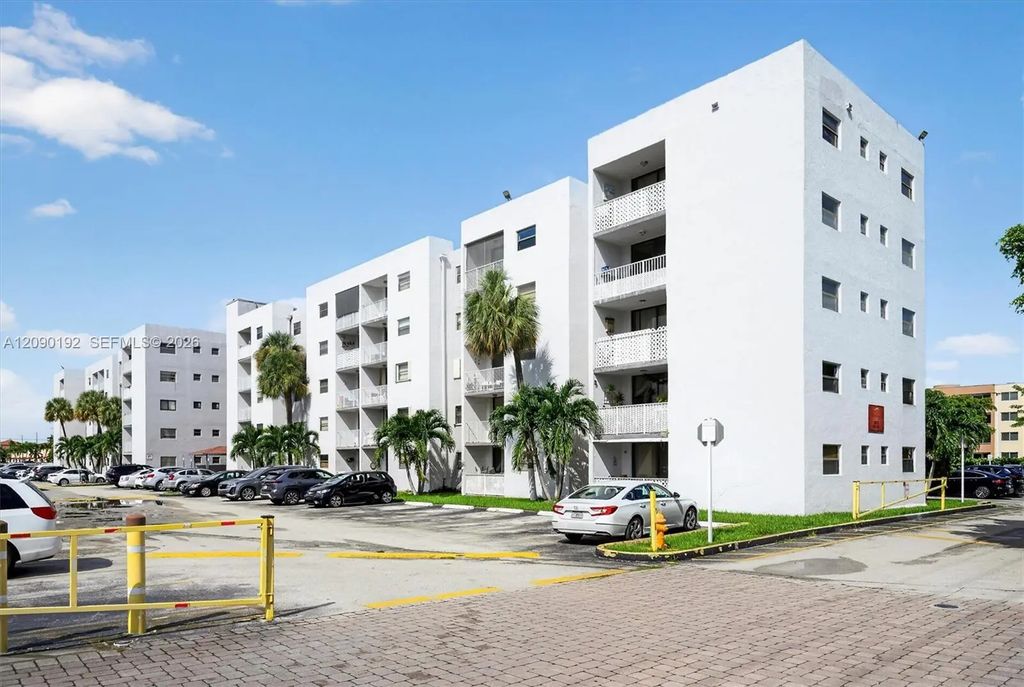 8075 Nw 7th Street #503, Miami