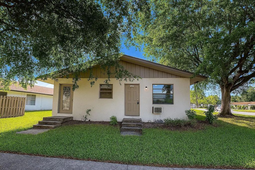 3539 Melaleuca Lane, Lake Worth