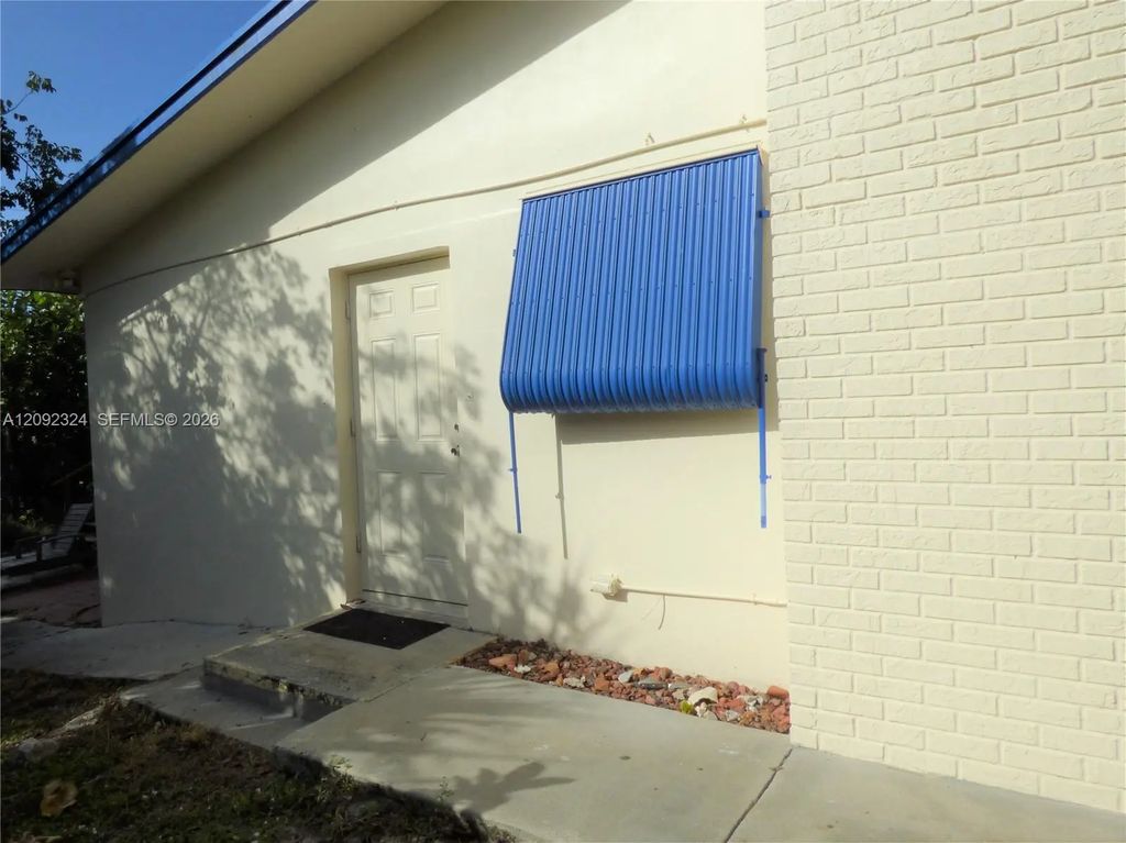 3838 Ne Melba Drive #r, Jensen Beach