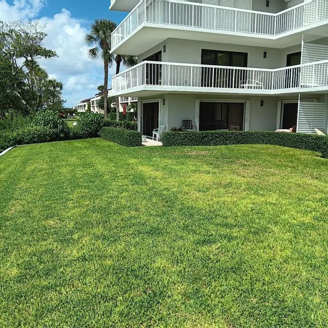 3 of 6 - 3501 S Ocean Boulevard #107, South Palm Beach, FL