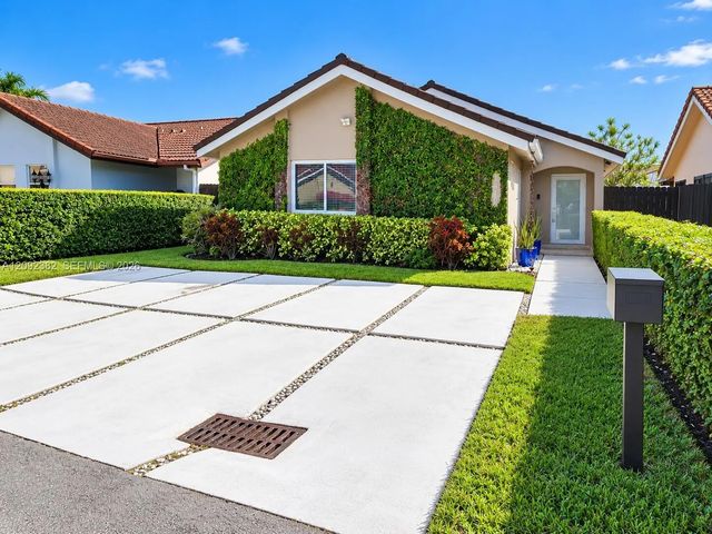11312 Sw 25 Terrace, Miami