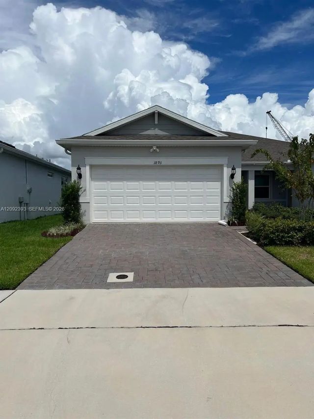 2 of 35 - 1893 Spring Shower Circle, Kissimmee, FL