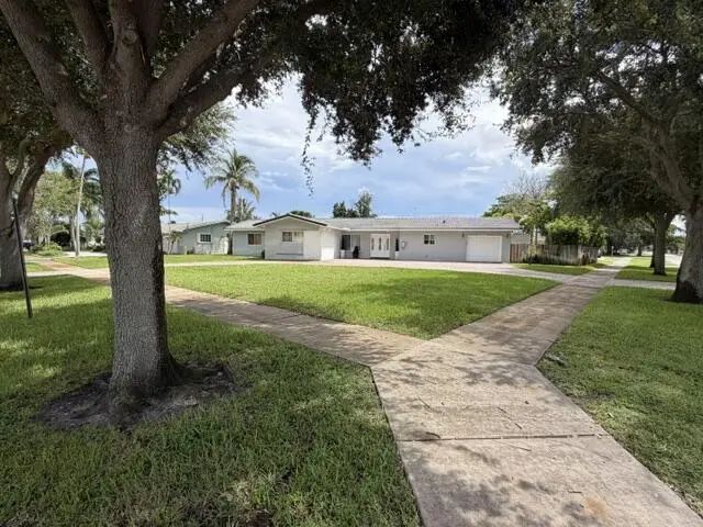 2 of 49 - 4318 Taylor Street, Hollywood, FL
