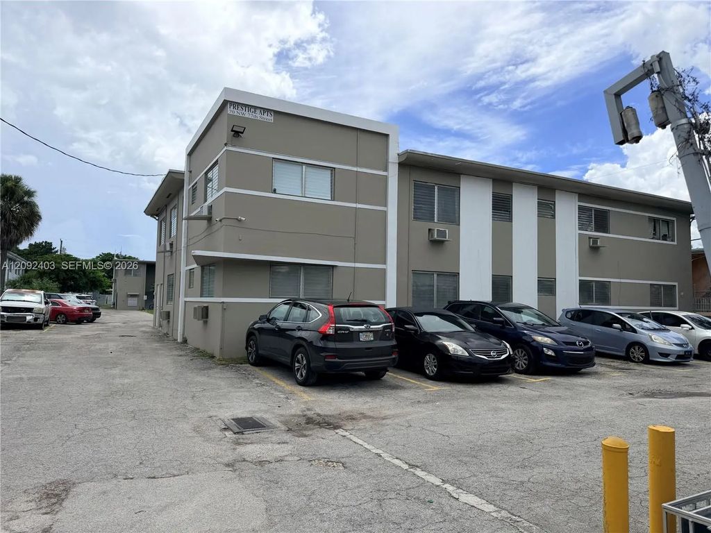 70 Nw 77th Street #9, Miami