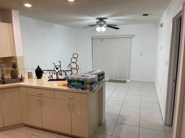 2 of 3 - 8851 Nw 119th Street #6113, Hialeah Gardens, FL
