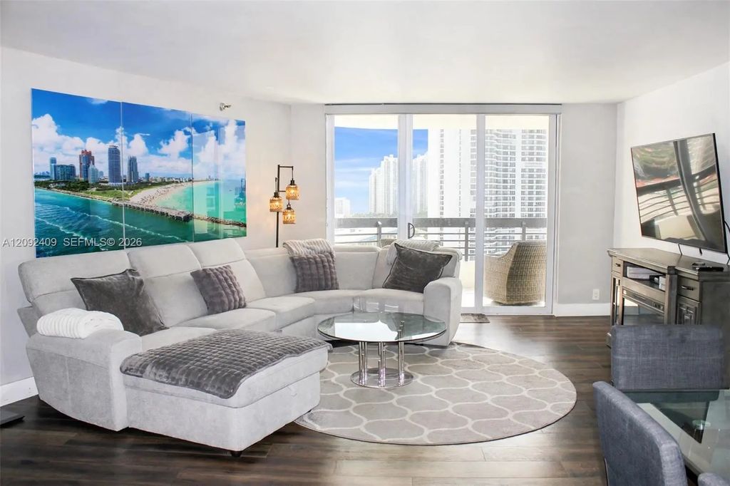3500 Mystic Pointe Drive #1907, Aventura