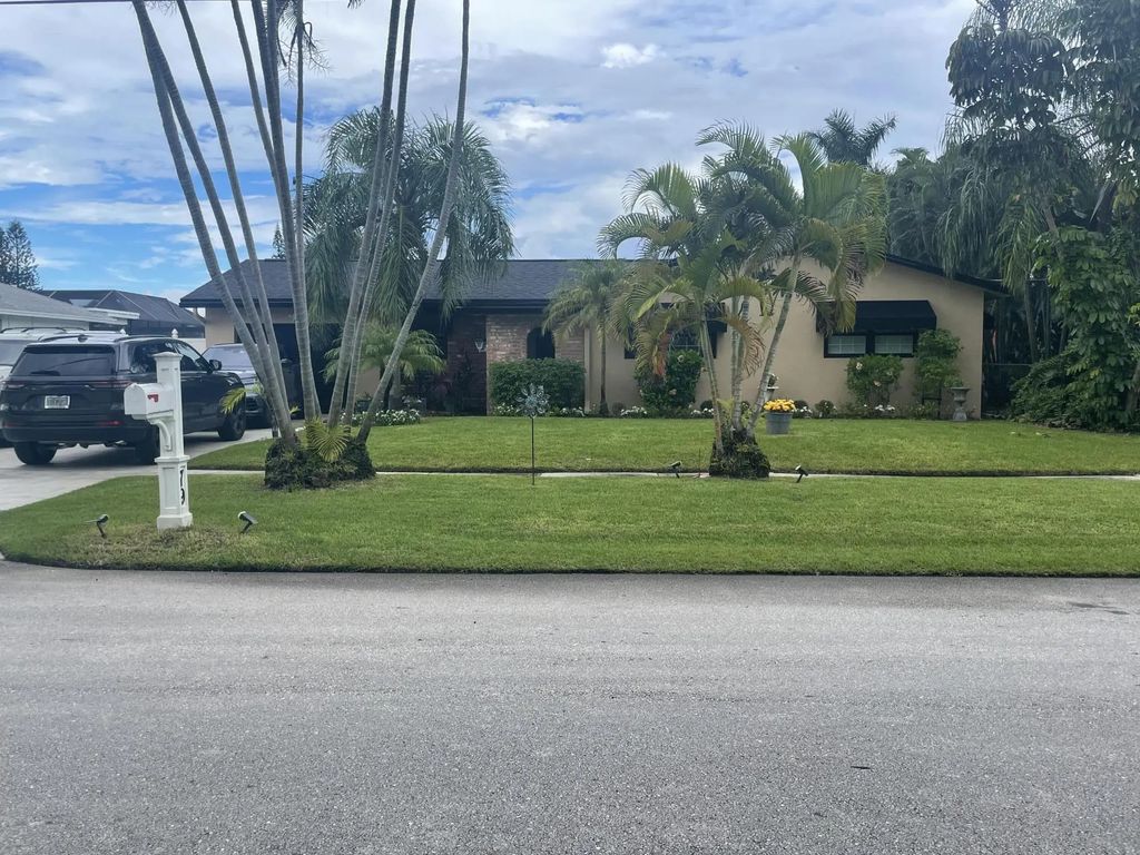 79 Oregon Lane, Boca Raton