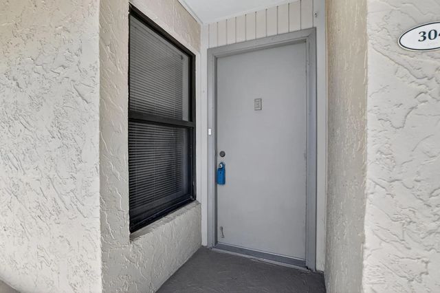 2 of 68 - 11 Royal Palm Way #3040, Boca Raton, FL