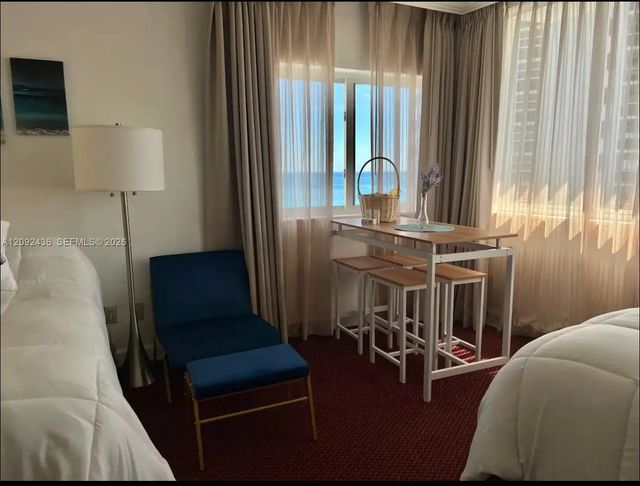 4 of 30 - 19201 Collins Avenue #644, Sunny Isles Beach, FL