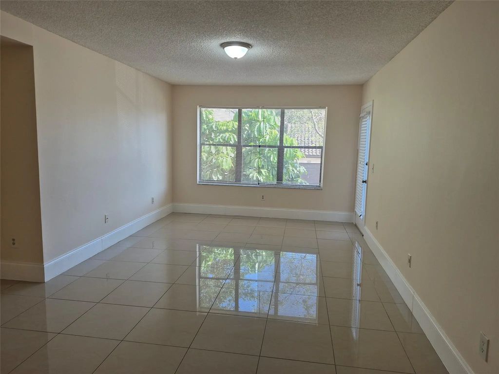 N/A, Pompano Beach